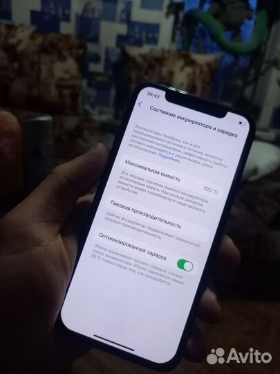 iPhone X, 64 ГБ