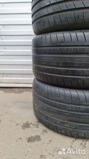 Goodyear Eagle F1 Asymmetric 3 245/40 R19 и 275/35 R19 98Y