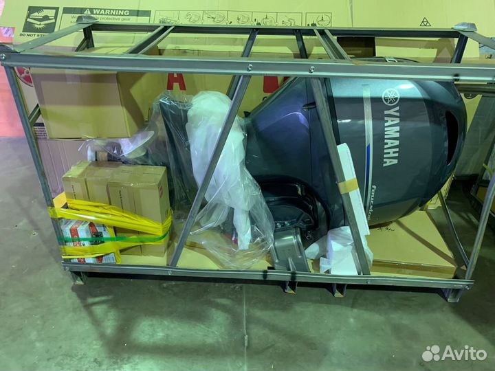 Новый лодочный мотор Yamaha f 90 cetl