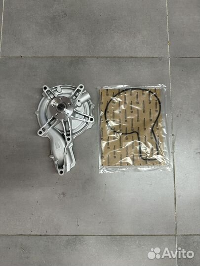 Помпа водяная RVI / volvo DXI