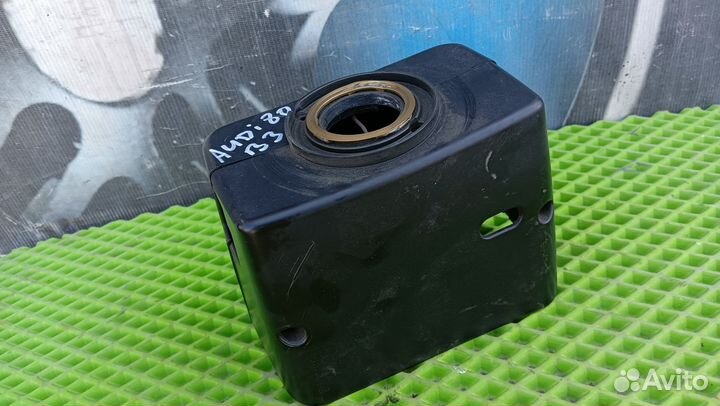 Подрулевой пластик Audi 80 B3