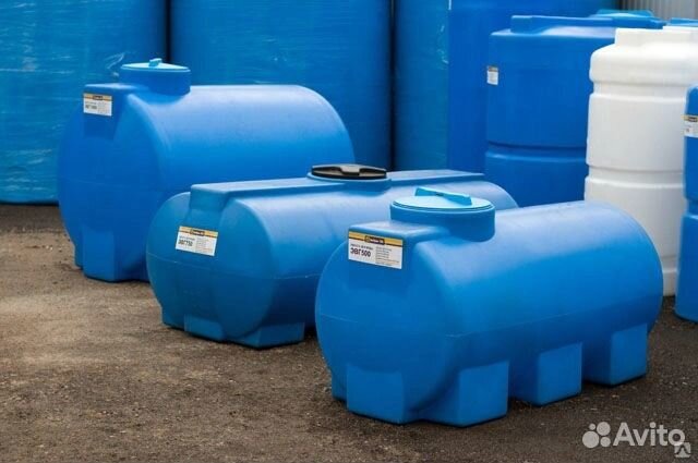 Емкость из пластика для хознужд