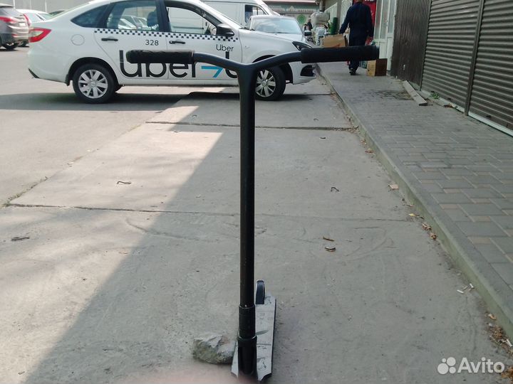 Трюковой самокат