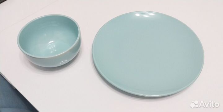 Набор столовой посуды тарелки