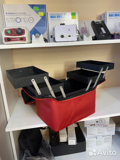 Бьюти кейс для косметики новый красный