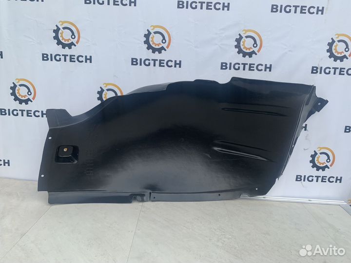 Подкрылок передний Mercedes W164 A1648800705