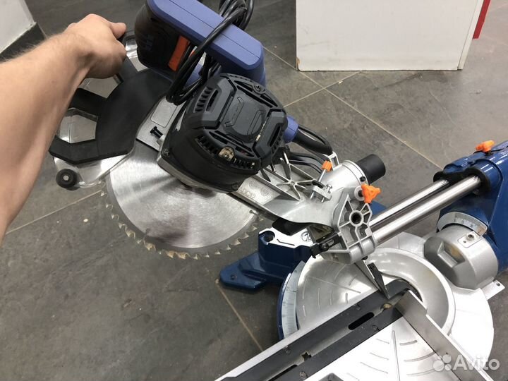 Г60 Электропила Dexter Power