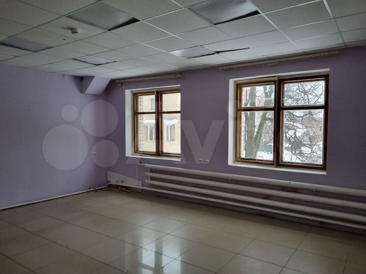 Торговая площадь, 48 м²
