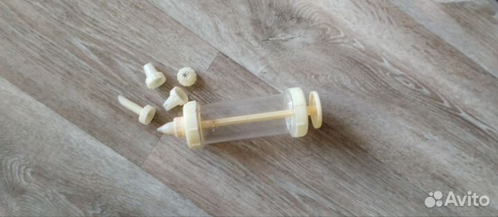 Кулинарный шприц1