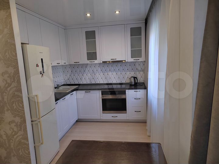 2-к. квартира, 68 м², 1/5 эт.