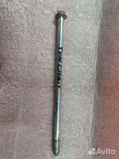 Ось переднего колеса Sym Orbit 50