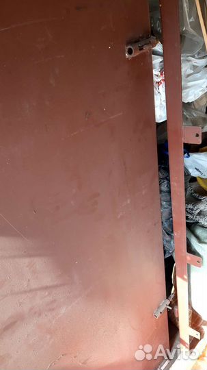 Дверь металлическая