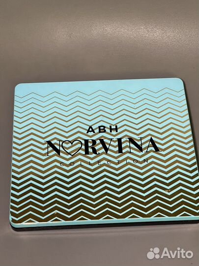 Anastasia beverly hills norvina