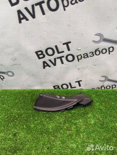 Уголок жабо Kia Sorento XM D4HB