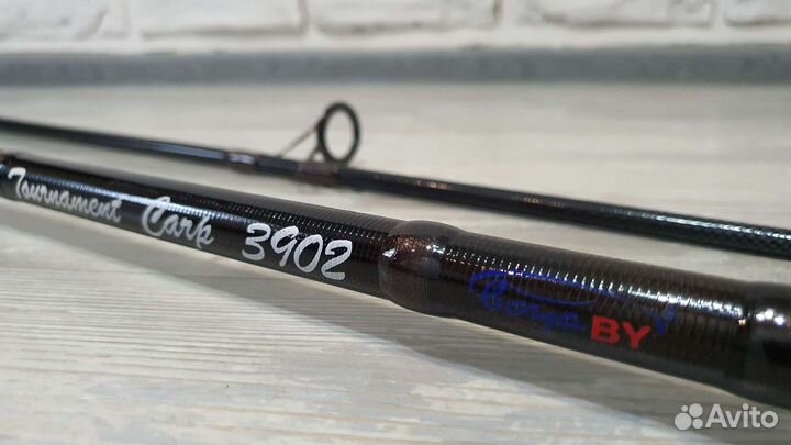 Удилище двухчастное 3.9м. 3.5lb