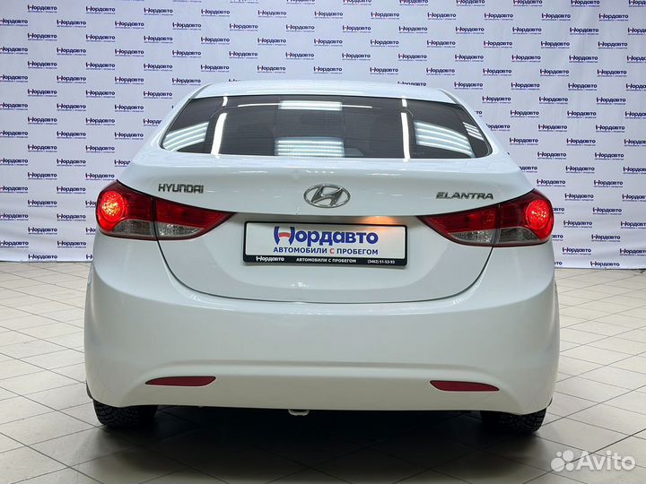 Hyundai Elantra 1.6 AT, 2013, 159 000 км