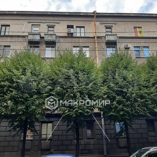 4-к. квартира, 97,7 м², 1/6 эт.