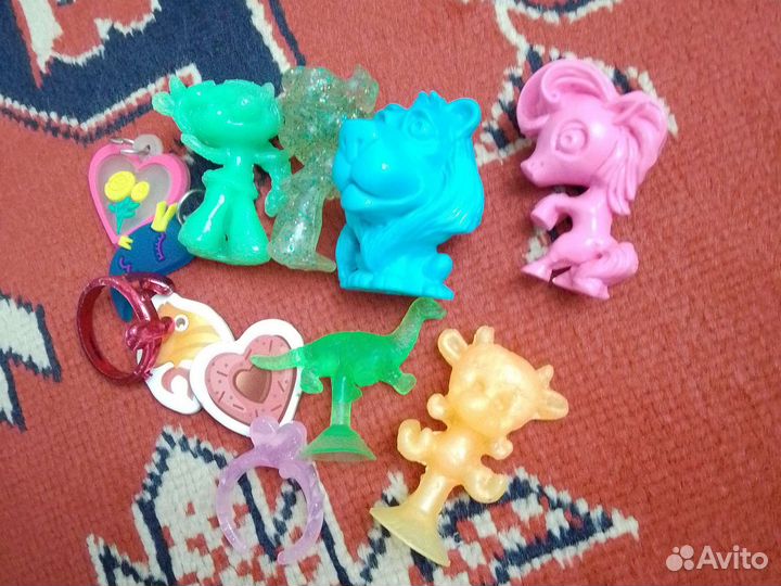 Игрушки из киндера