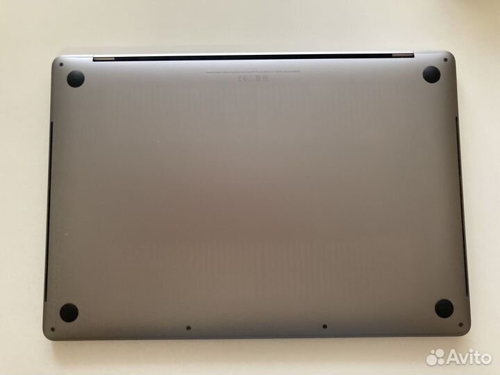 Apple Macbook Pro 15 2017 Touch Bar рус. раскладка