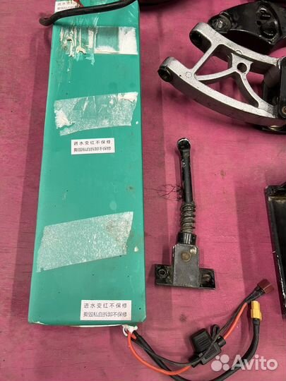 Запчасти для электросамоката Kugoo M4