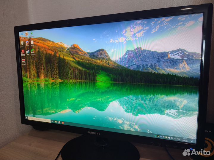 Монитор игровой 24 дюйма Samsung