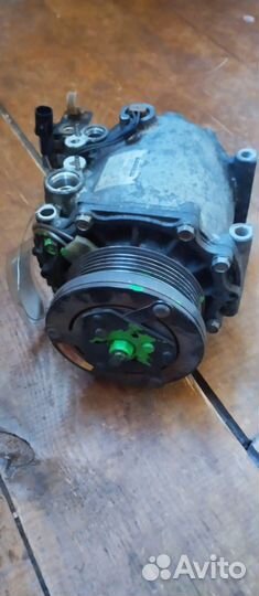 Компрессор кондиционера mitsubishi