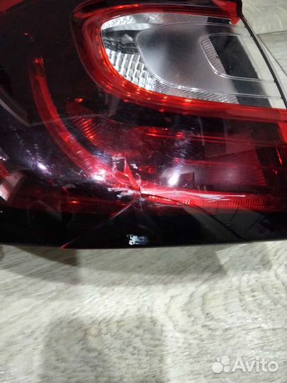 Фонарь задний левый. Renault kaptur