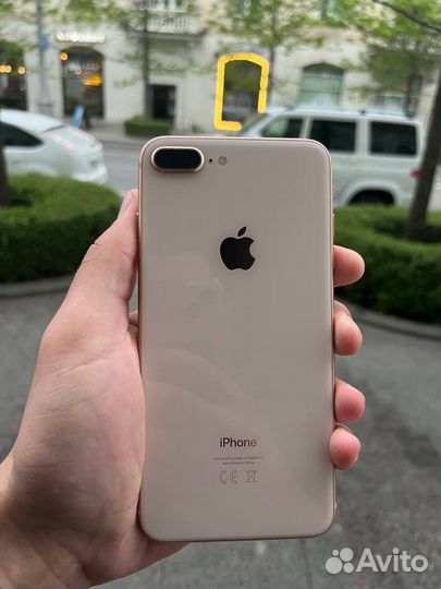 iPhone 8 Plus, 64 ГБ
