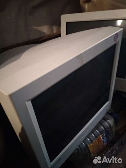 Продам ЭЛТ монитор samsung SyncMaster