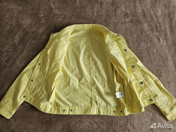 Джинсовая куртка