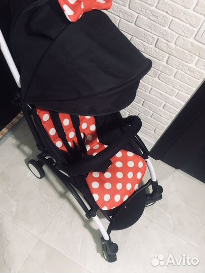 Прогулочная коляска yoya