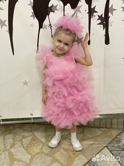 Платье нарядное для девочки 92 98