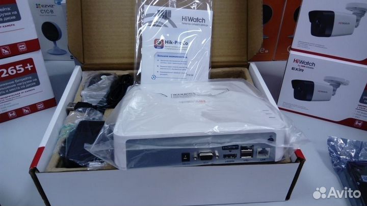 Комплект видеонаблюдения на 8 IP камер 4мп DS-I450