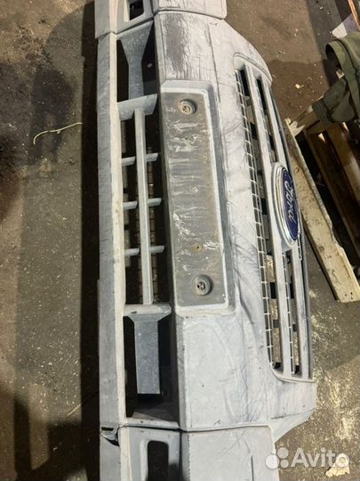 Бампер передний Ford Transit 7 2.2 tdci 2013