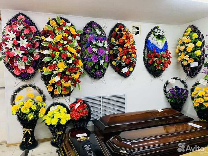 Менеджер в офис