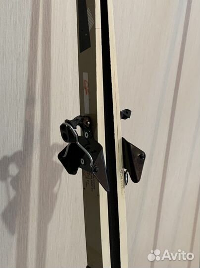 Лыжи, ботинки и палки