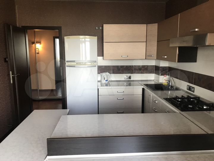 3-к. квартира, 72 м², 10/11 эт.