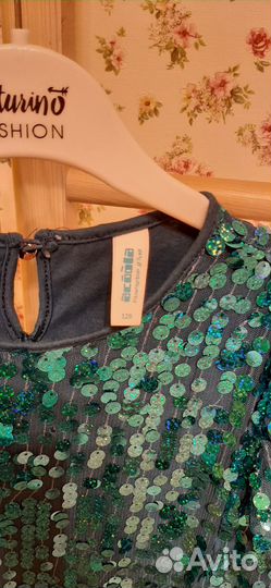 Платье для девочки 128р