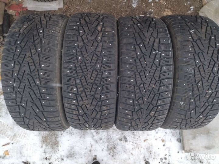 Nokian Tyres Hakkapeliitta 7 225/50 R17 94T