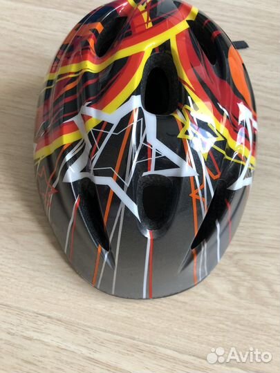 Велошлем детский 46-53 в хорошем состоянии