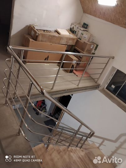 Перила для лестниц