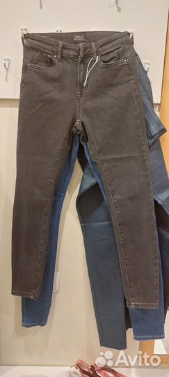 Джинсы на девочку 134-146, бренд