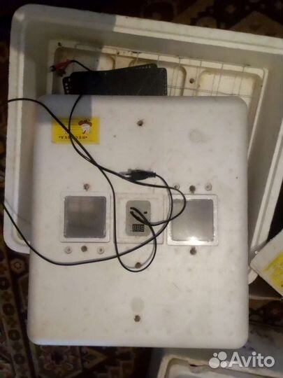 Инкубатор для яиц автоматический бу и простой