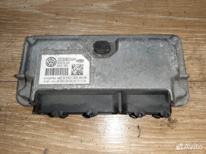 Блок управления двигателем Volkswagen Golf 5 BUD