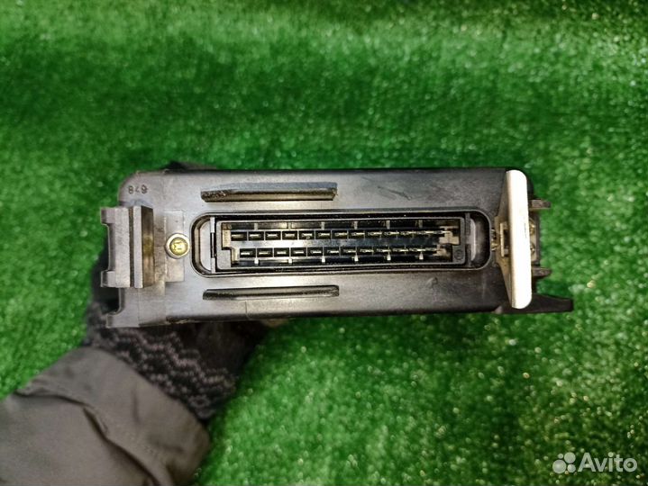 Блок управления двигателем/эбу Audi 80 B3