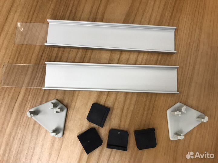 Таблички информационные настольные