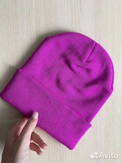 Женская шапка-бини