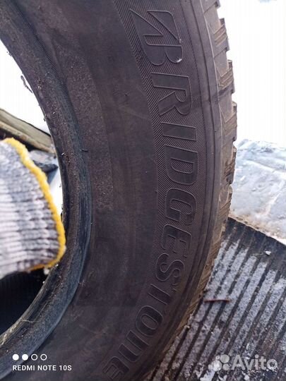 Bridgestone Blizzak Spike-01 265/65 R17 116T