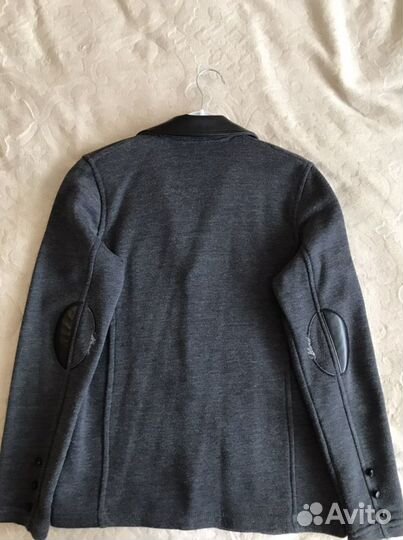 Пиджак на мальчика