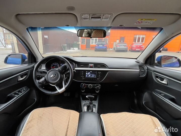 Аренда автомобиля Kia Rio XLine
